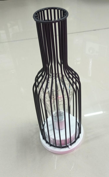 Imagen de LAMPARA DECORATIVA FORMA BOTELLA METAL PILASAA28X10CM-TY2810